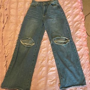 High Waisted Ripped Wide Leg Blue Jeans Size 6/Medium (M)